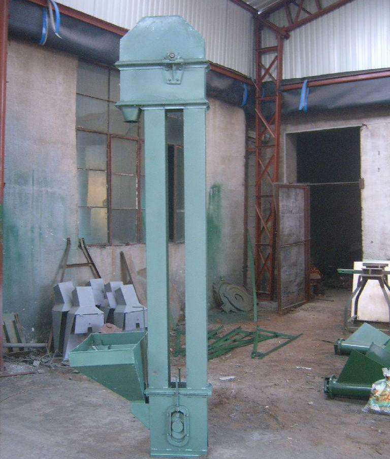 淺談環(huán)鏈斗式提升機(jī)輸送帶的安裝，調(diào)試和維護(hù)